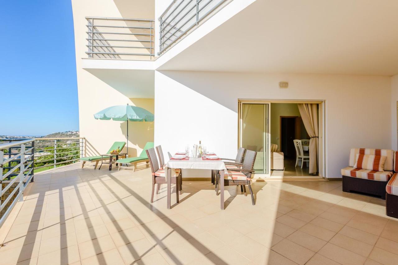 Bnb Homes Ocean View Apartment With Huge Sunny Terrace, 2 Swimming Pools & Tennis Court Albufeira Esterno foto