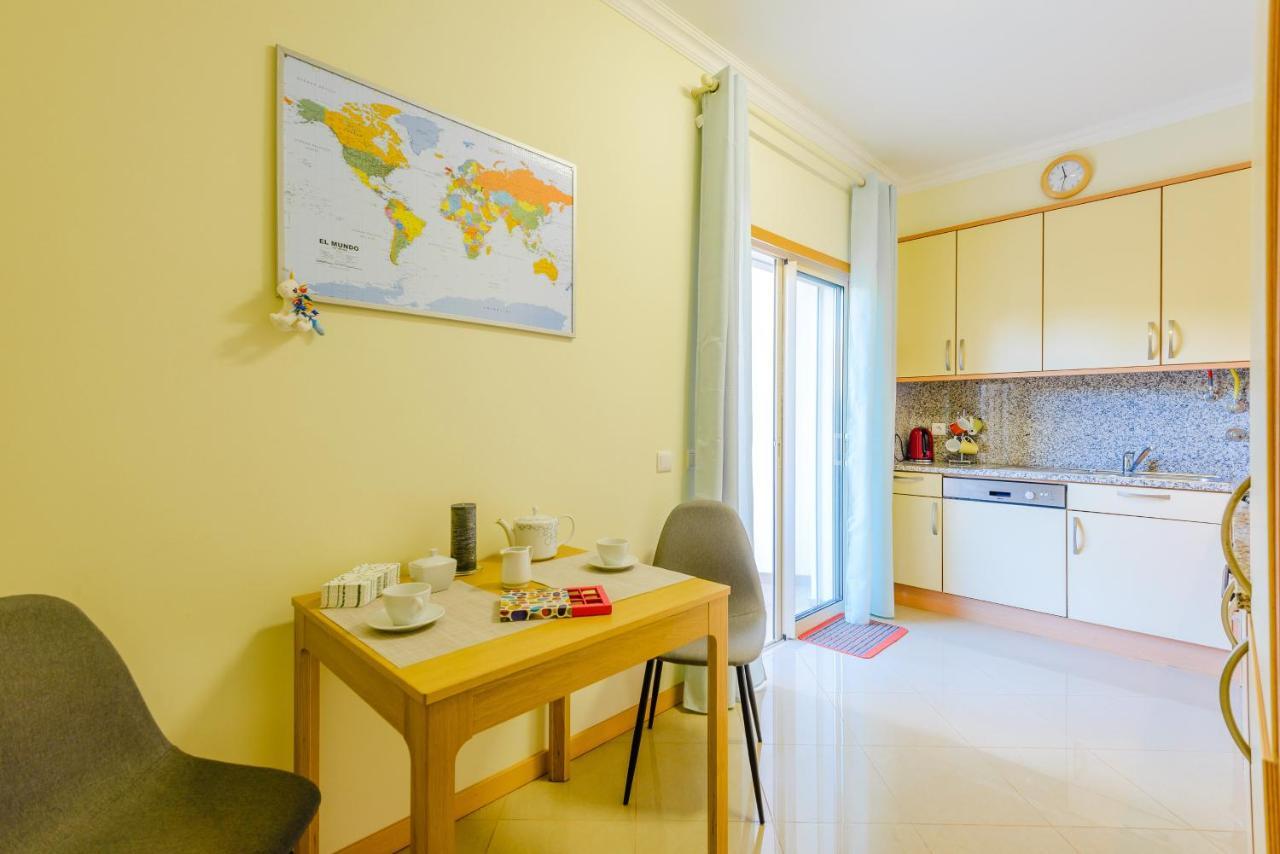 Bnb Homes Ocean View Apartment With Huge Sunny Terrace, 2 Swimming Pools & Tennis Court Albufeira Esterno foto